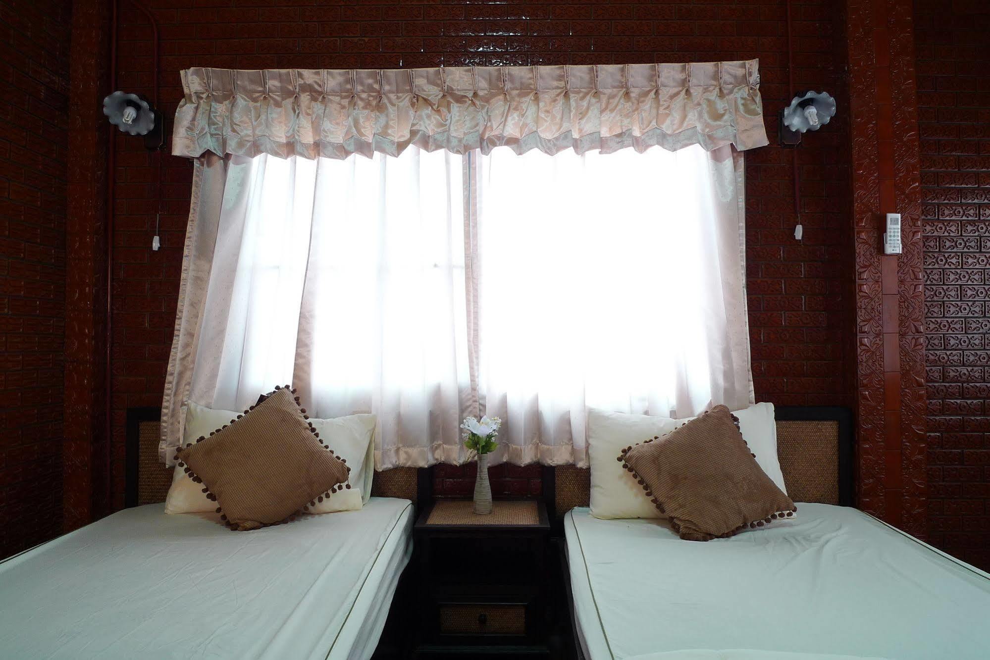 Hotel Baan Kaewta Chiang Mai Exterior foto